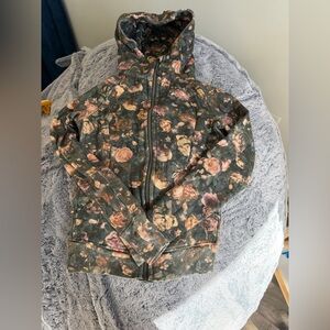 Lululemon Scuba hoodie